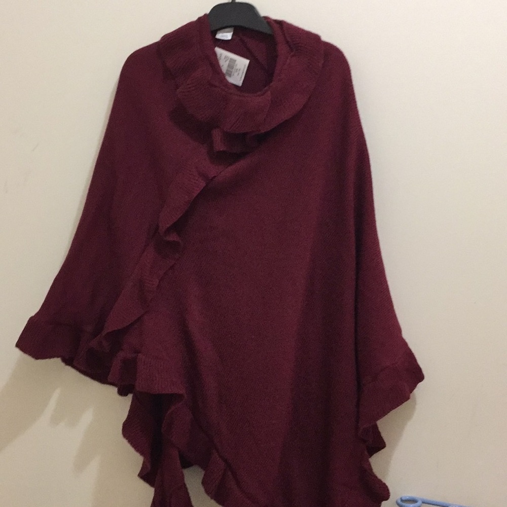 Northern Reflections burgundy pancho